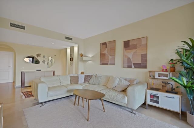 Apartamento de 3 habitaciones en Manilva en venta con piscina garaje - 319.000 € (Ref: 9341025)