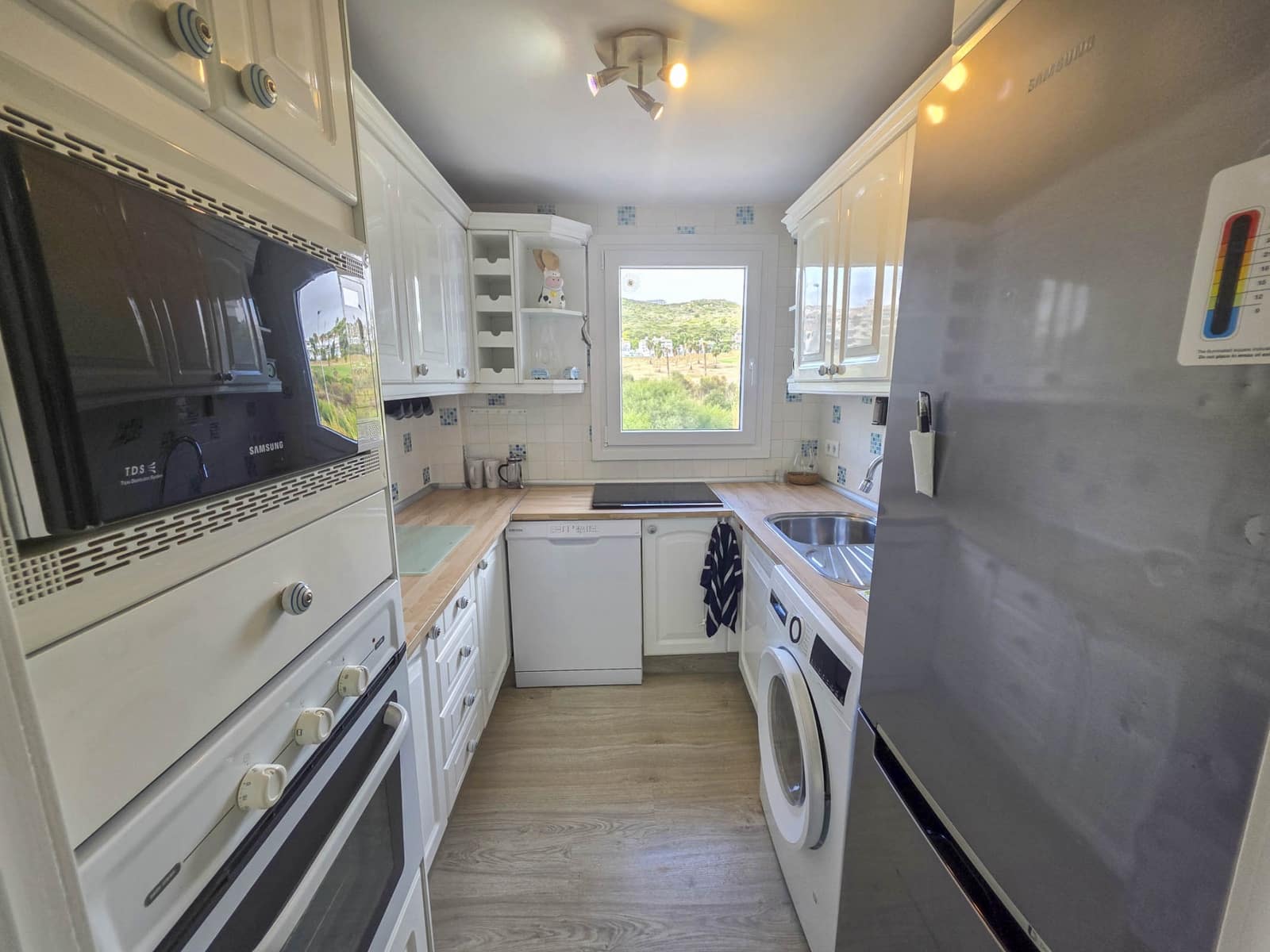 2 camera da letto Attico in vendita in La Duquesa / Puerto de la Duquesa - 330.000 € (Rif: 9347015)