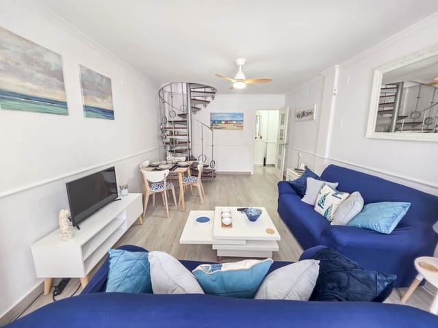 2 bedroom Penthouse for sale in La Duquesa / Puerto de la Duquesa, Manilva - € 330,000 (Ref: 9347015)