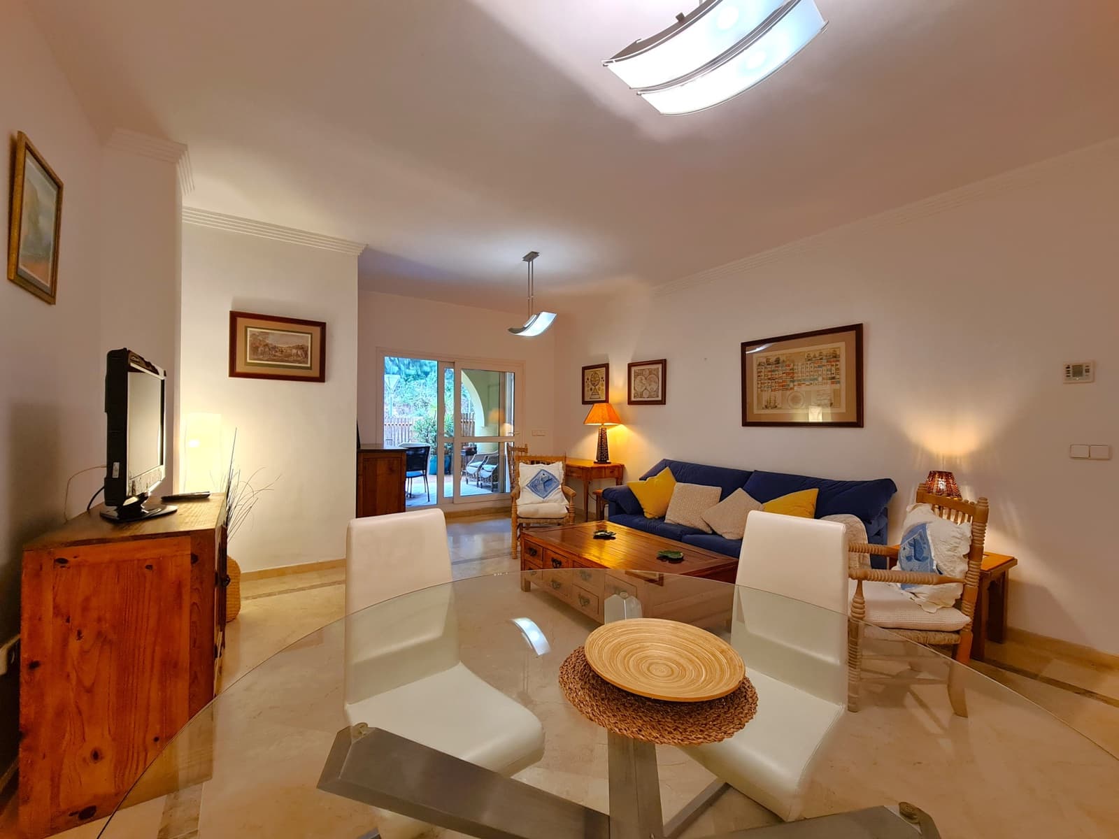 1 soverom Leilighet til salgs i Sotogrande med garasje - € 270 000 (Ref: 9353242)