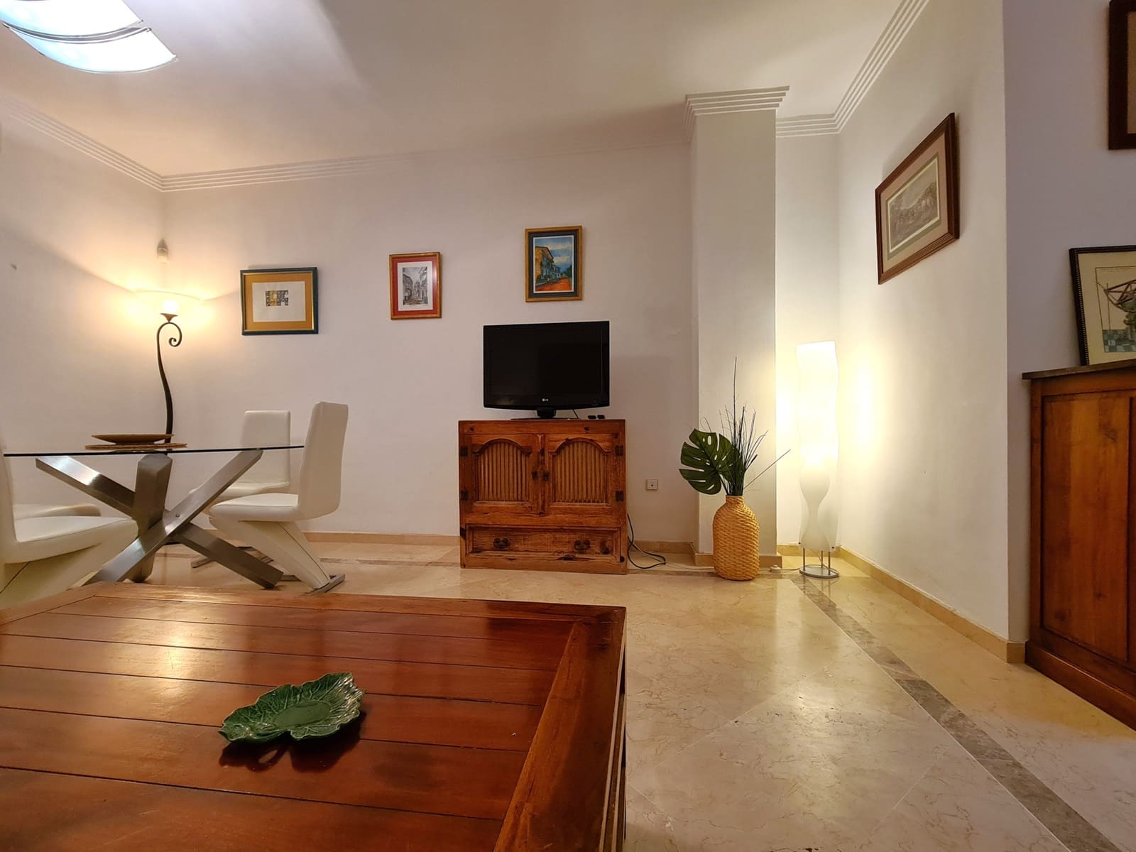 1 soverom Leilighet til salgs i Sotogrande med garasje - € 270 000 (Ref: 9353242)
