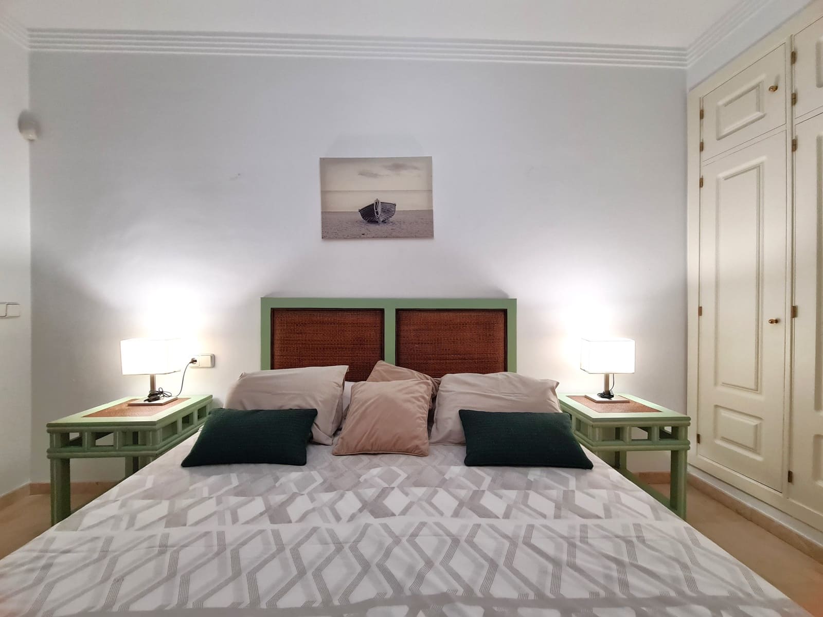 1 soverom Leilighet til salgs i Sotogrande med garasje - € 270 000 (Ref: 9353242)