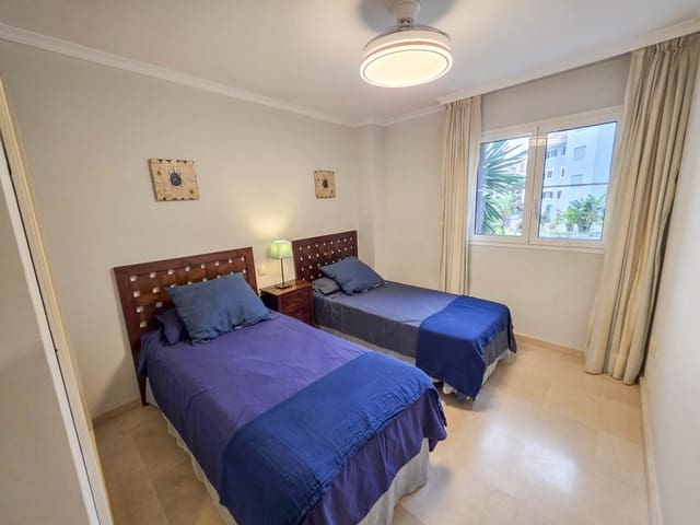 3 sovrum Lägenhet till salu i Puerto de Sotogrande - La Marina, San Roque med pool - 699 000 € (Ref: 9353243)