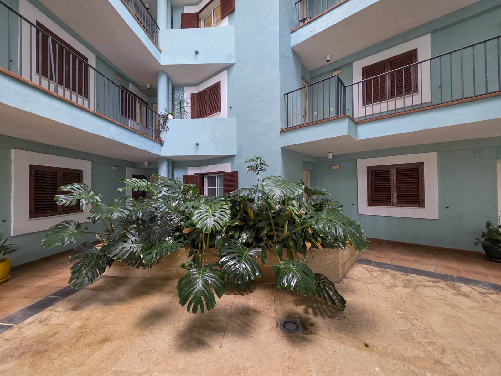 3 sovrum Lägenhet till salu i Sotogrande med pool - 699 000 € (Ref: 9353243)