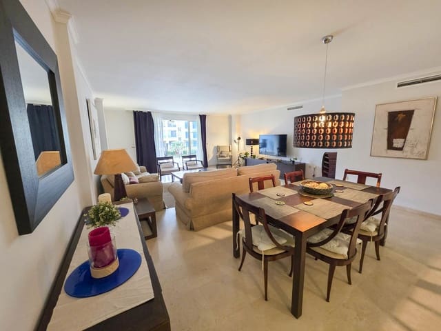 3 sovrum Lägenhet till salu i Puerto de Sotogrande - La Marina, San Roque med pool - 699 000 € (Ref: 9353243)