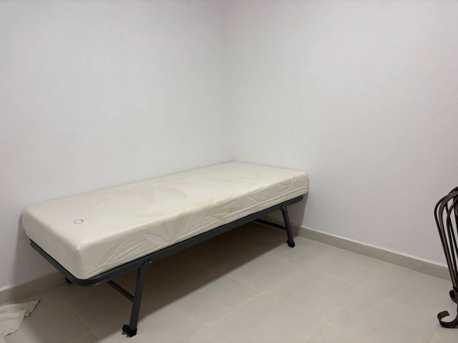 4 slaapkamer Flat te koop in San Enrique de Guadiaro - € 208.000 (Ref: 9362056)