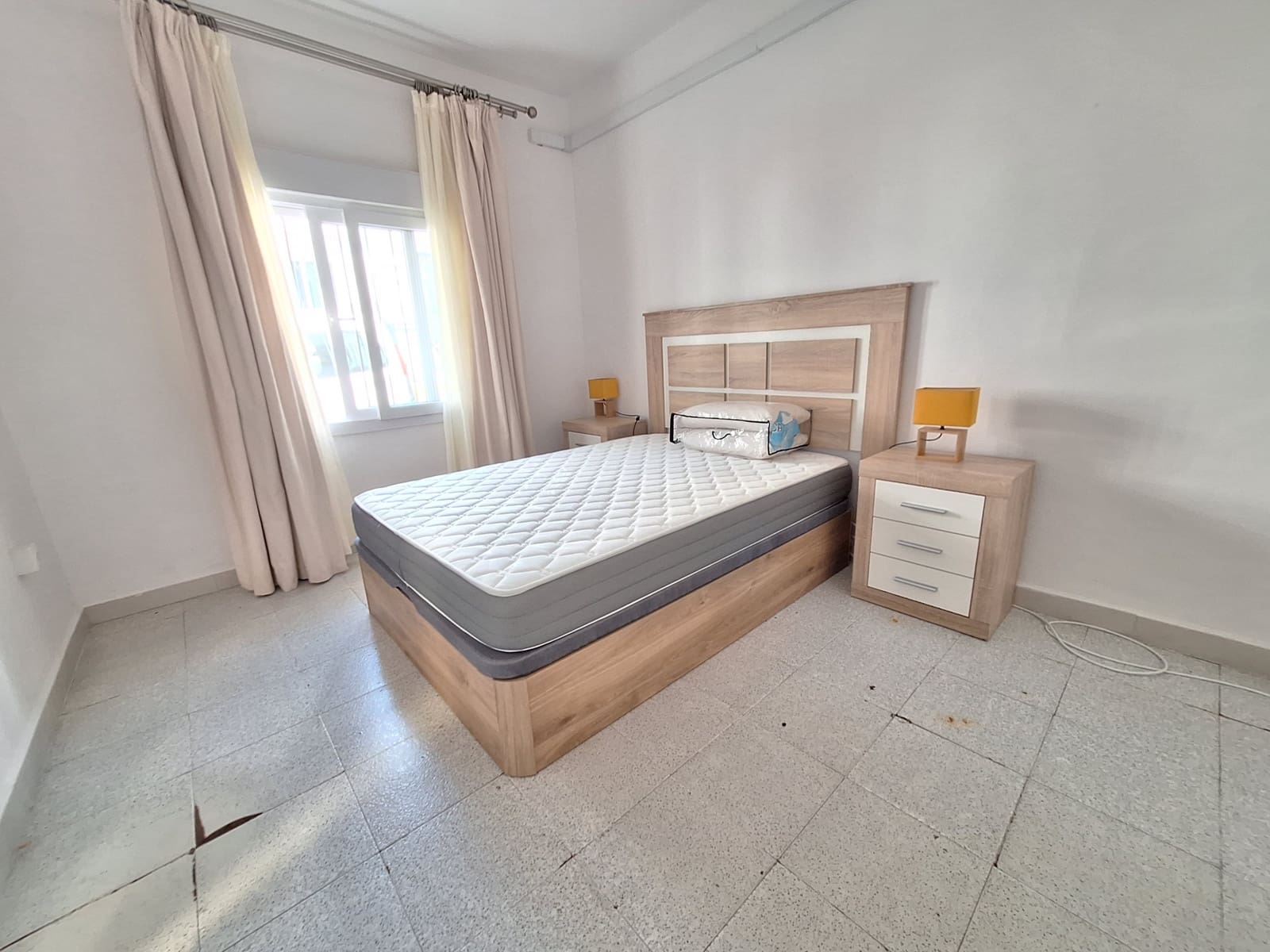 4 slaapkamer Flat te koop in San Enrique de Guadiaro - € 208.000 (Ref: 9362056)