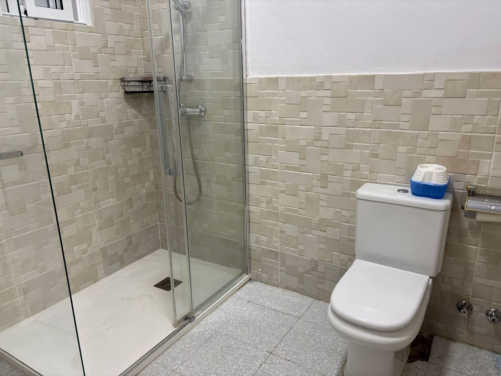 4 slaapkamer Flat te koop in San Enrique de Guadiaro - € 208.000 (Ref: 9362056)