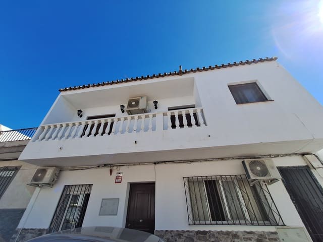 4 soveværelse Lejlighed til salg i San Enrique de Guadiaro, San Roque - € 208.000 (Ref: 9362056)
