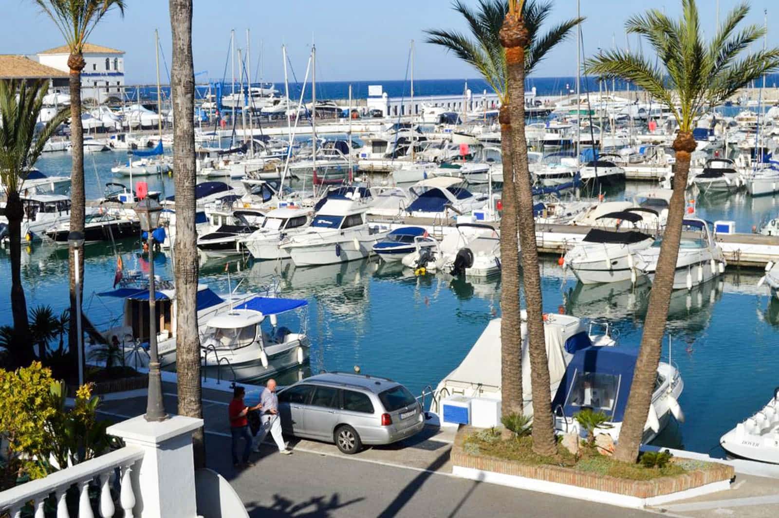 2 soverom Leilighet til salgs i Manilva med svømmebasseng garasje - € 334 000 (Ref: 9367059)