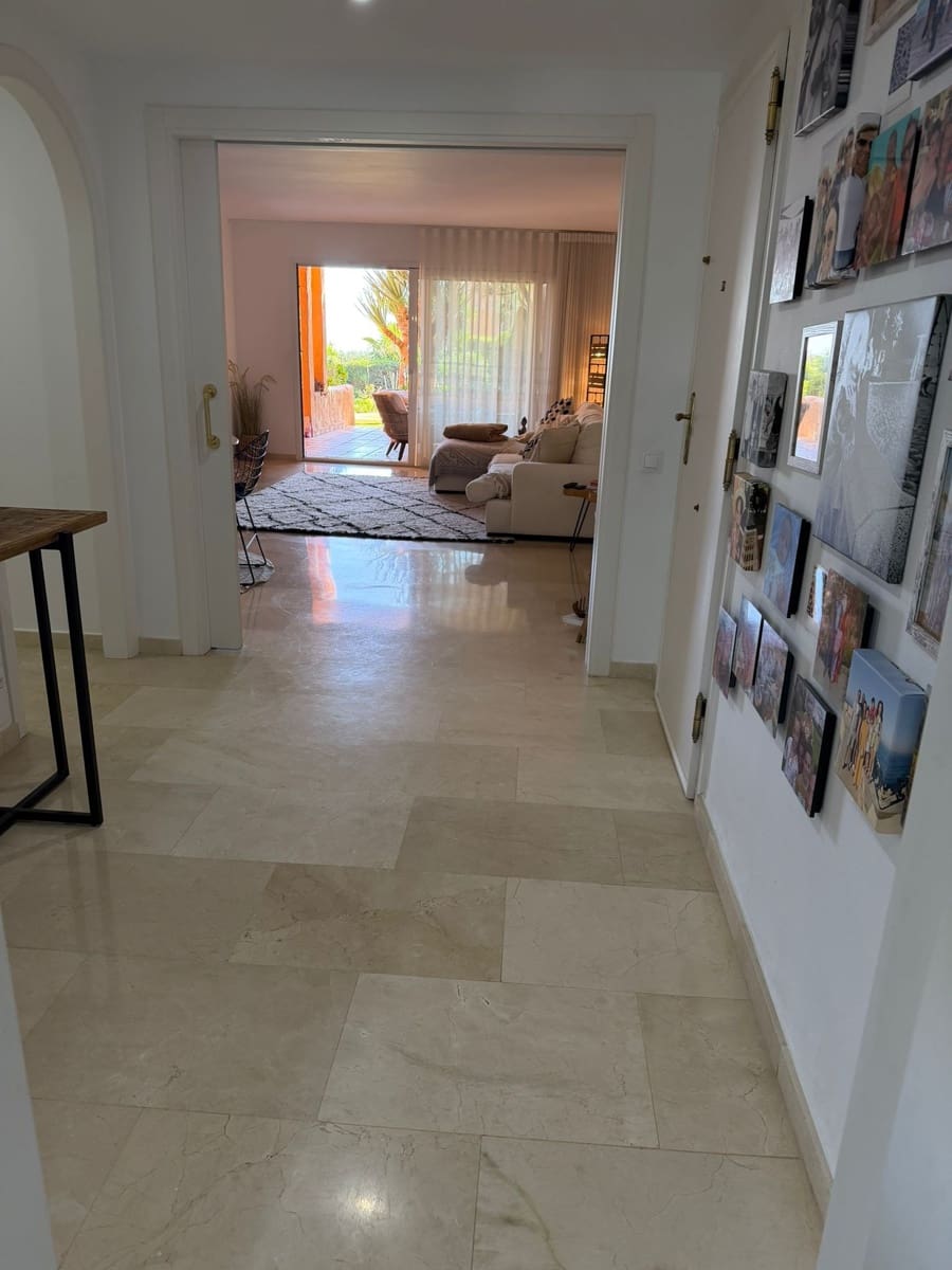 3 quarto Apartamento para venda em Manilva com piscina garagem - 595 000 € (Ref: 9390382)