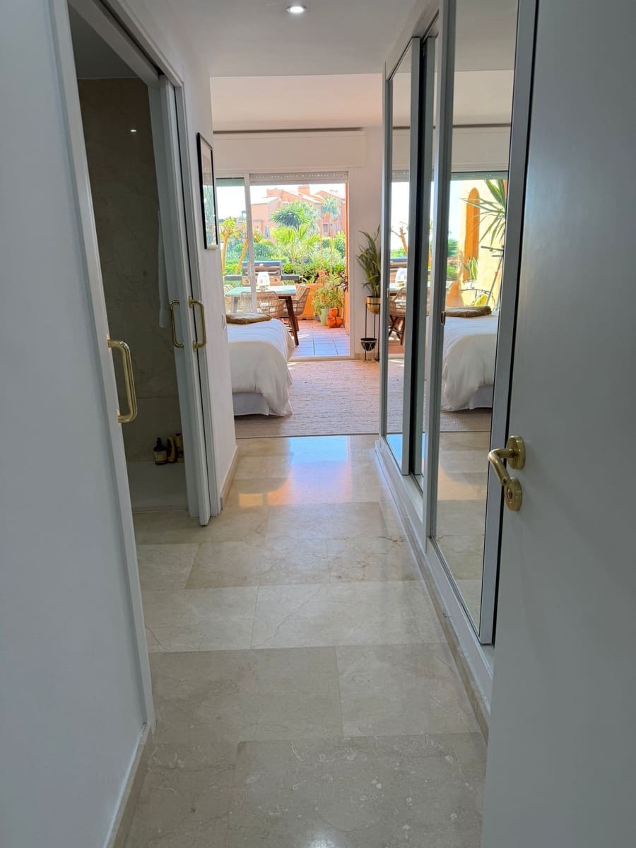 3 quarto Apartamento para venda em Manilva com piscina garagem - 595 000 € (Ref: 9390382)