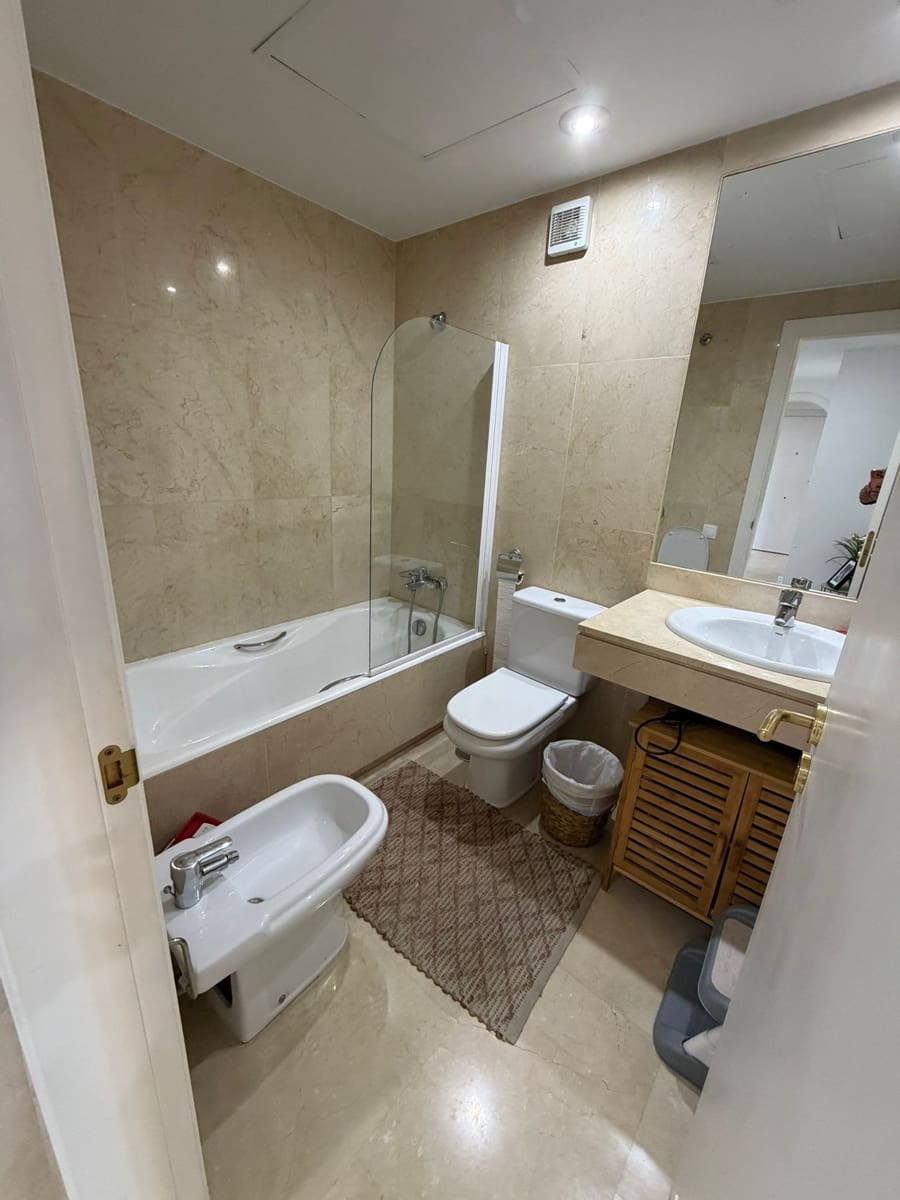 3 quarto Apartamento para venda em Manilva com piscina garagem - 595 000 € (Ref: 9390382)