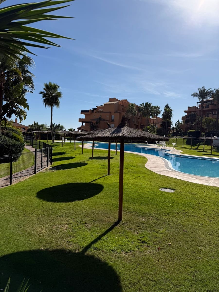 3 quarto Apartamento para venda em Manilva com piscina garagem - 595 000 € (Ref: 9390382)