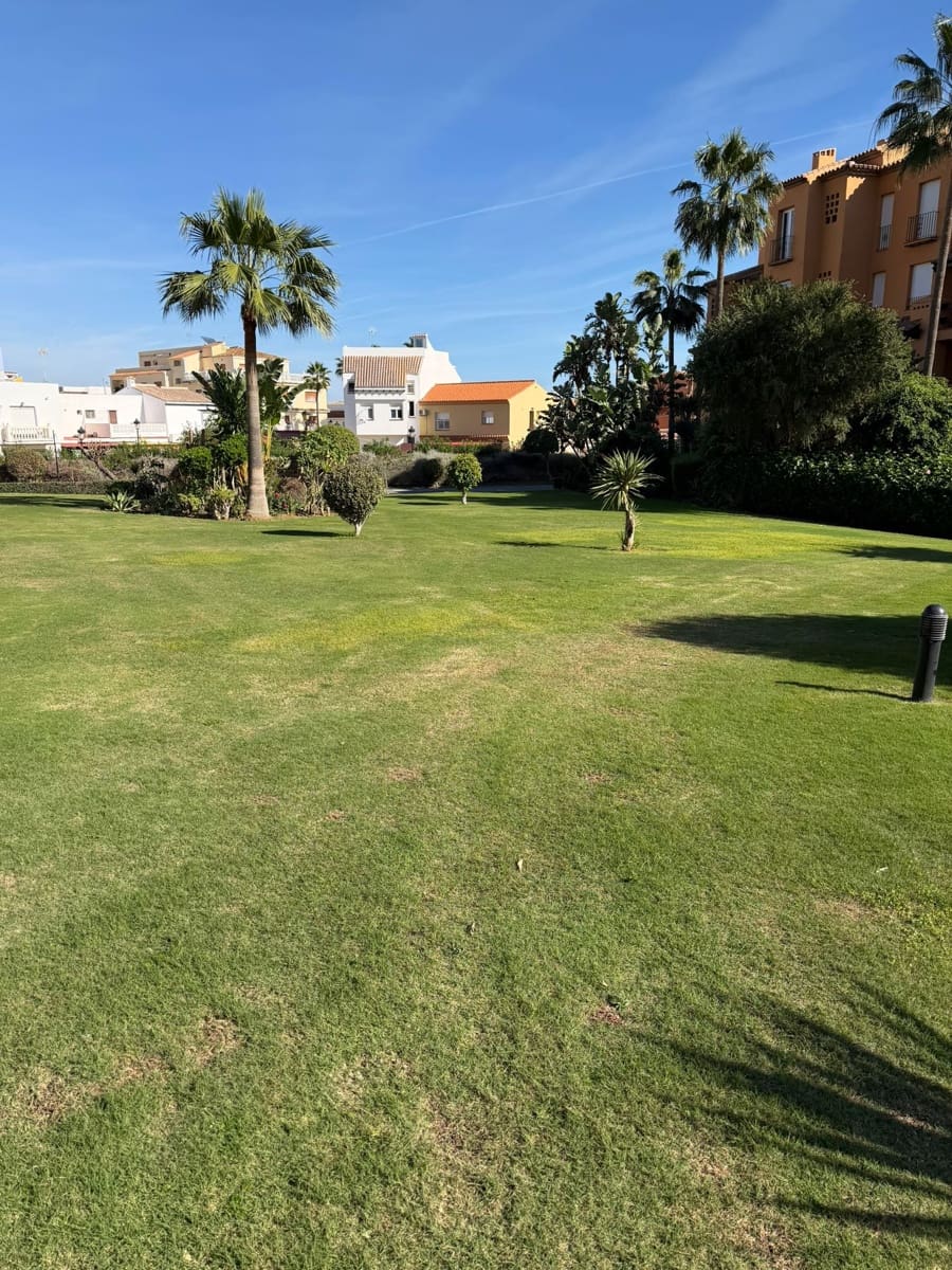 3 quarto Apartamento para venda em Manilva com piscina garagem - 595 000 € (Ref: 9390382)