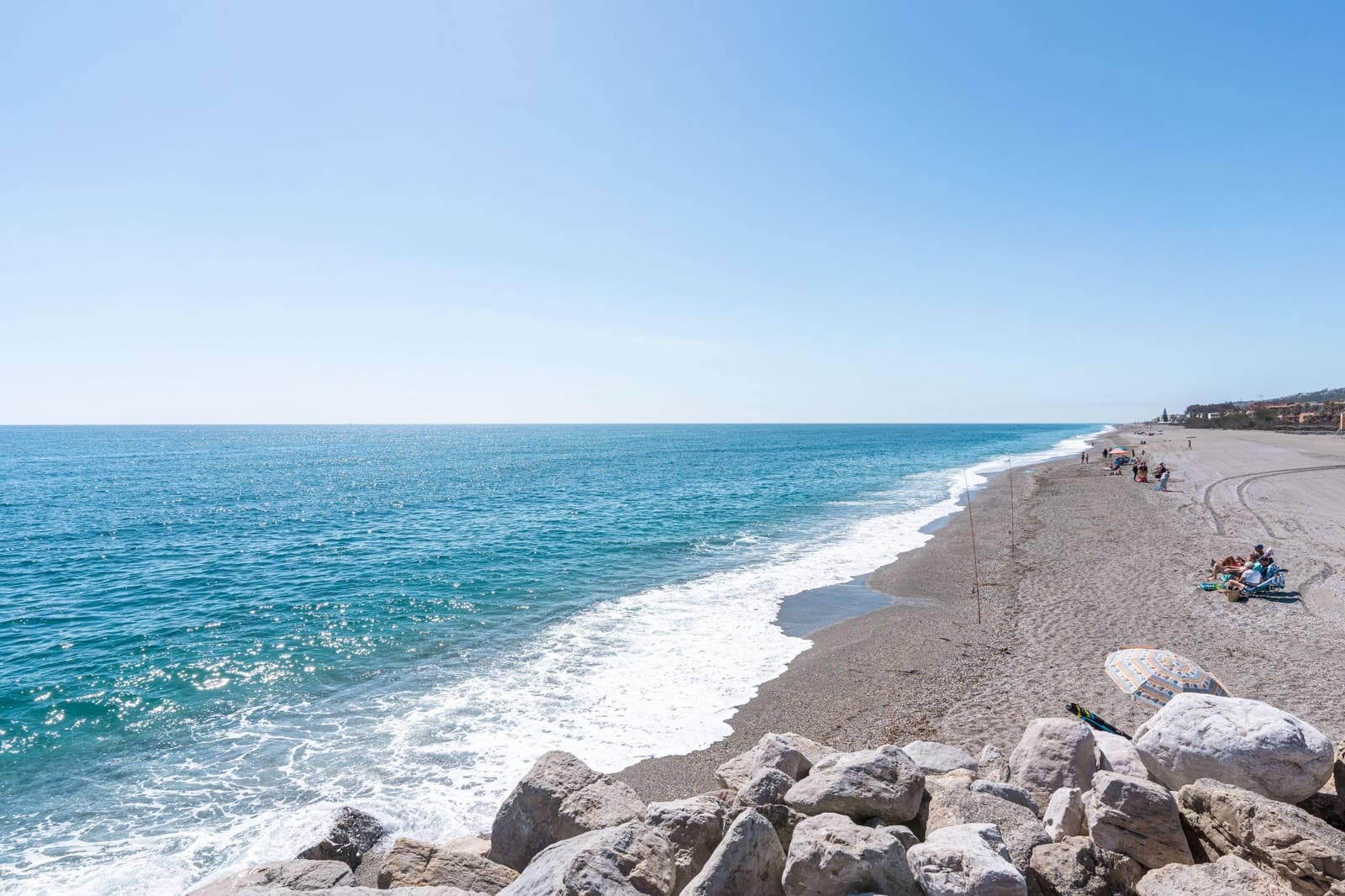 3 bedroom Apartment for sale in Manilva with pool garage - € 595,000 (Ref: 9390382)