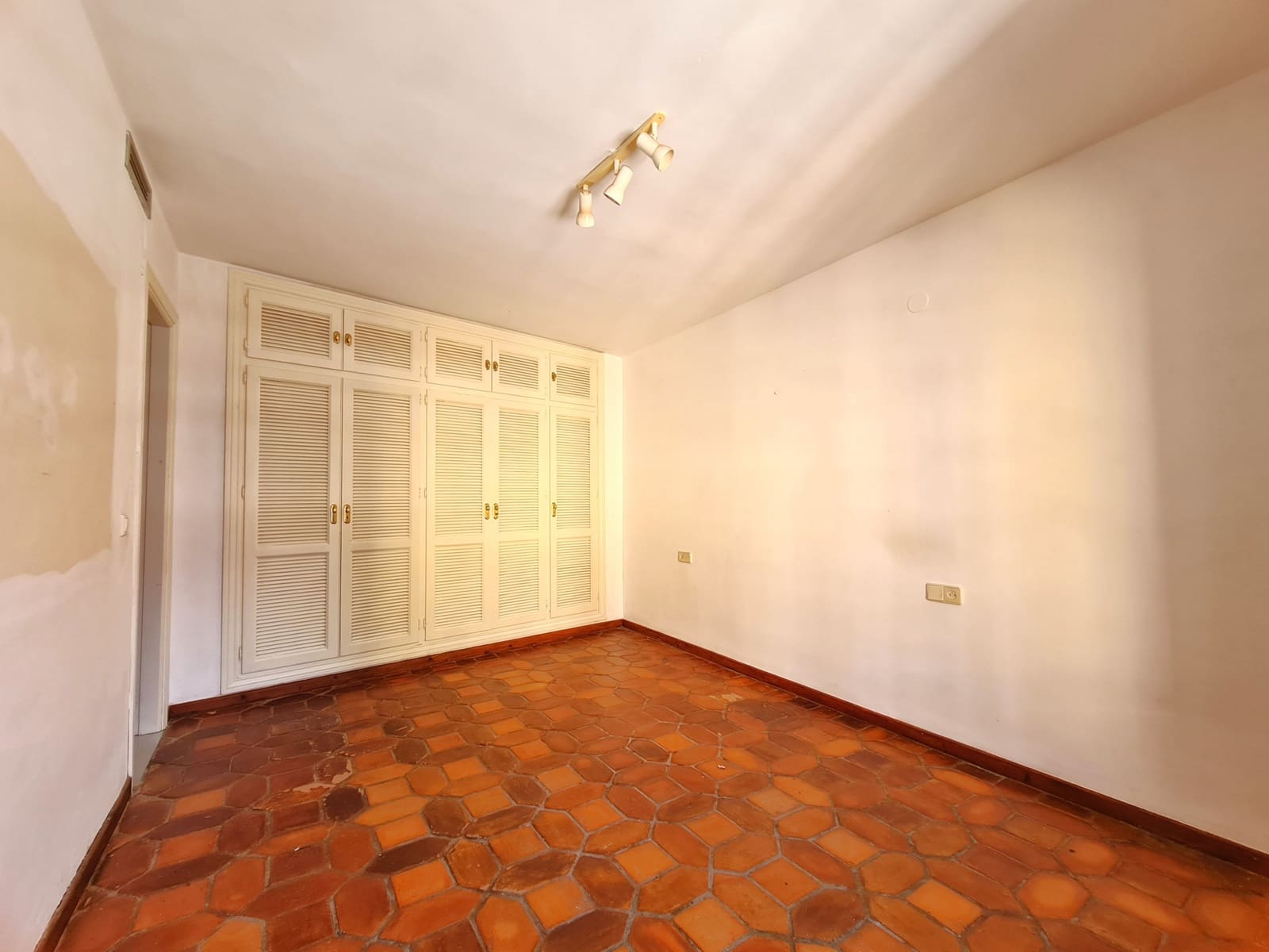 3 soverom Hus til salgs i Guadalmina med svømmebasseng - € 600 000 (Ref: 9395786)