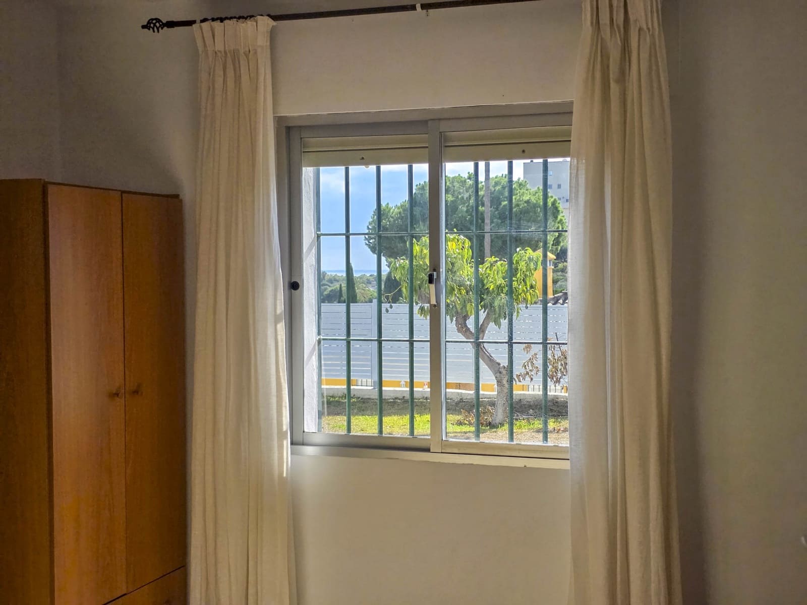 3 slaapkamer Villa te koop in Estepona met zwembad garage - € 998.500 (Ref: 9395865)