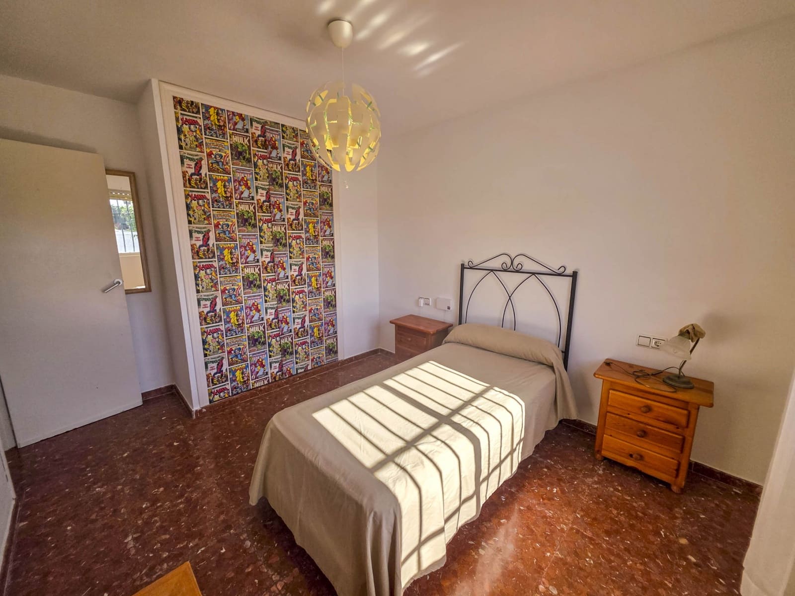 3 slaapkamer Villa te koop in Estepona met zwembad garage - € 998.500 (Ref: 9395865)