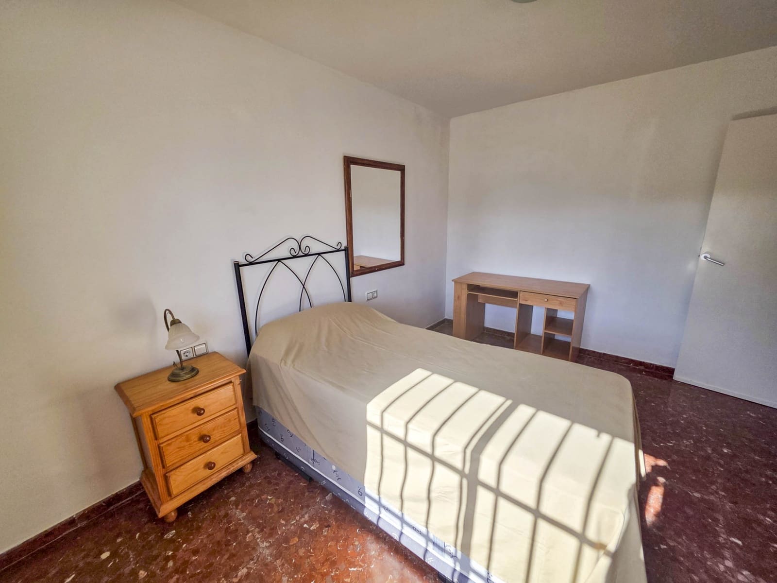 3 slaapkamer Villa te koop in Estepona met zwembad garage - € 998.500 (Ref: 9395865)