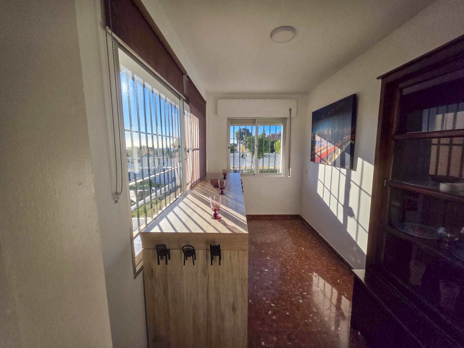3 bedroom Villa for sale in Estepona with pool garage - € 948,500 (Ref: 9395865)
