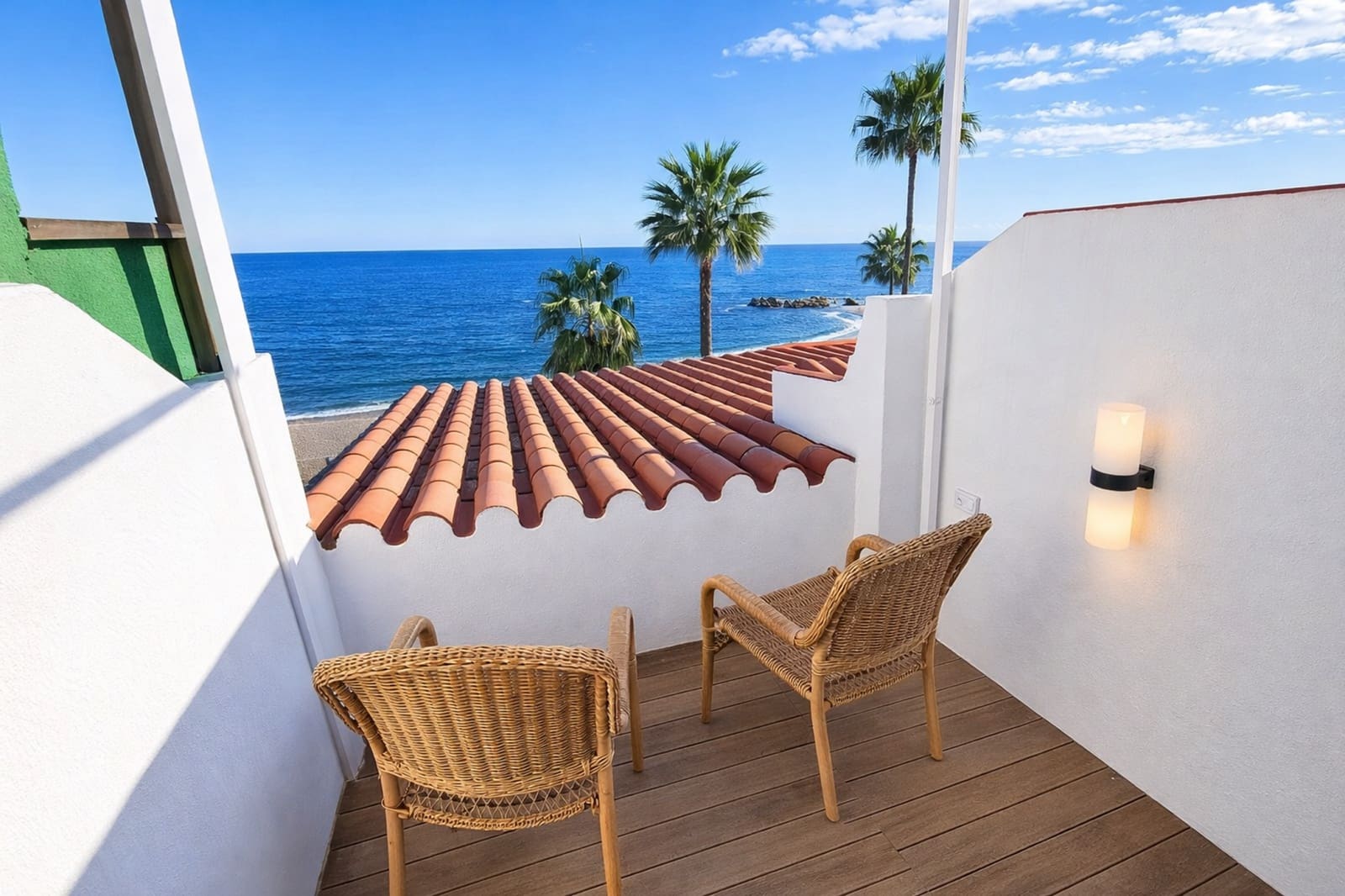 1 sovrum Hus till salu i Manilva med pool - 229 000 € (Ref: 9398239)