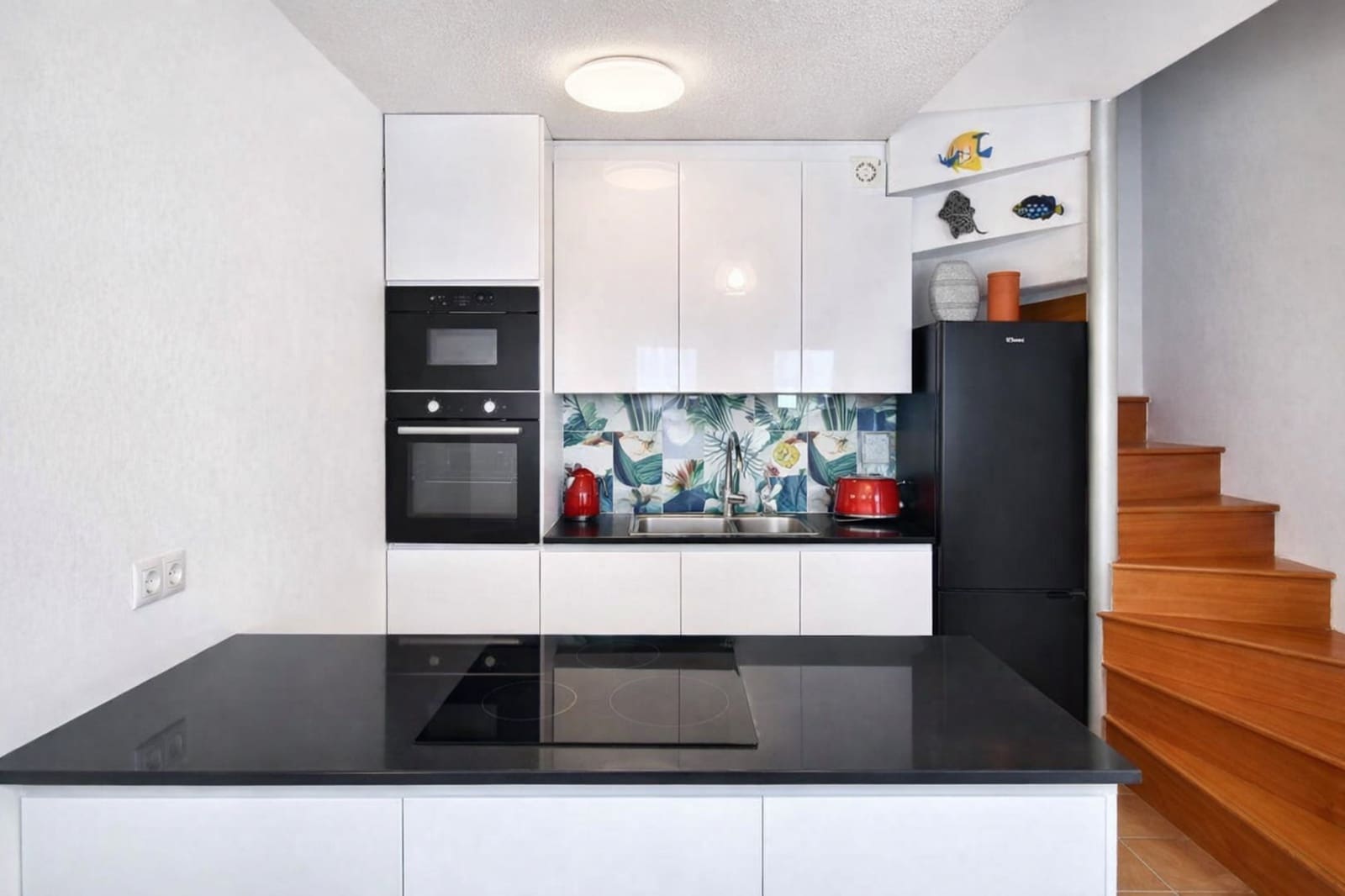 1 chambre Maison de Ville à vendre à Manilva avec piscine - 229 000 € (Ref: 9398239)