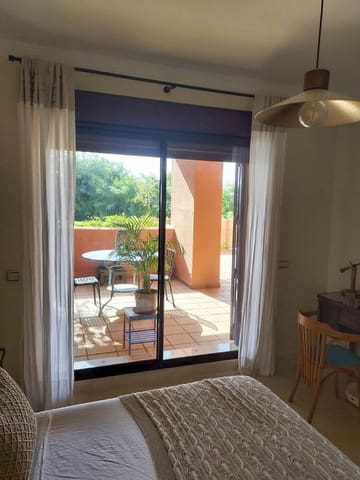 2 chambre Appartement à vendre à La Duquesa / Puerto de la Duquesa, Manilva avec piscine garage - 329 000 € (Ref: 9398240)