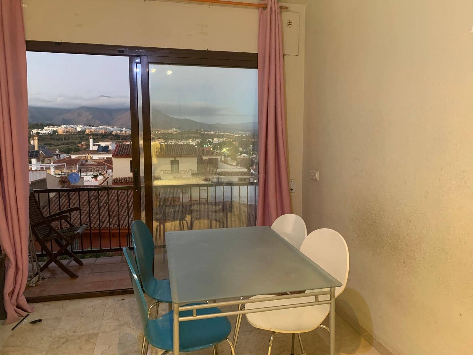 Studio à vendre à San Luis de Sabinillas - 138 000 € (Ref: 9433013)