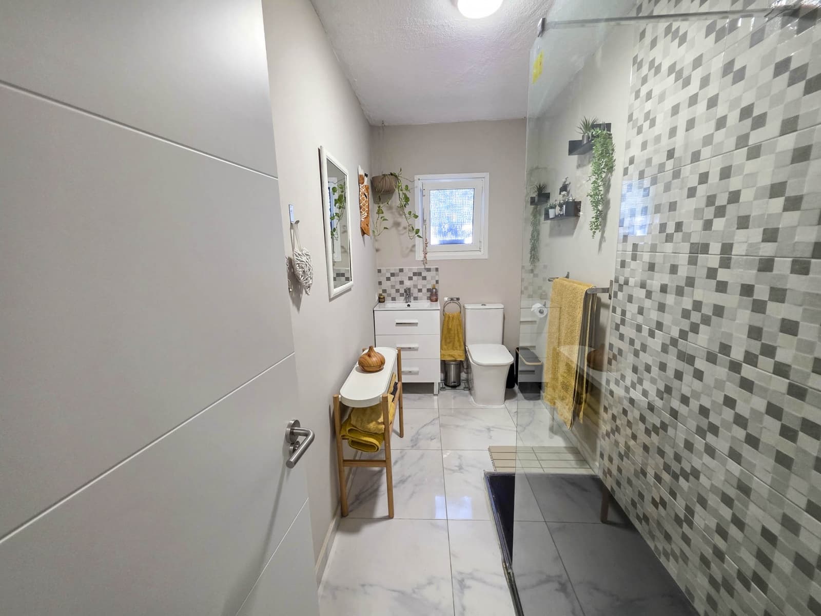 4 bedroom Villa for sale in La Duquesa / Puerto de la Duquesa with pool garage - € 860,000 (Ref: 9433268)