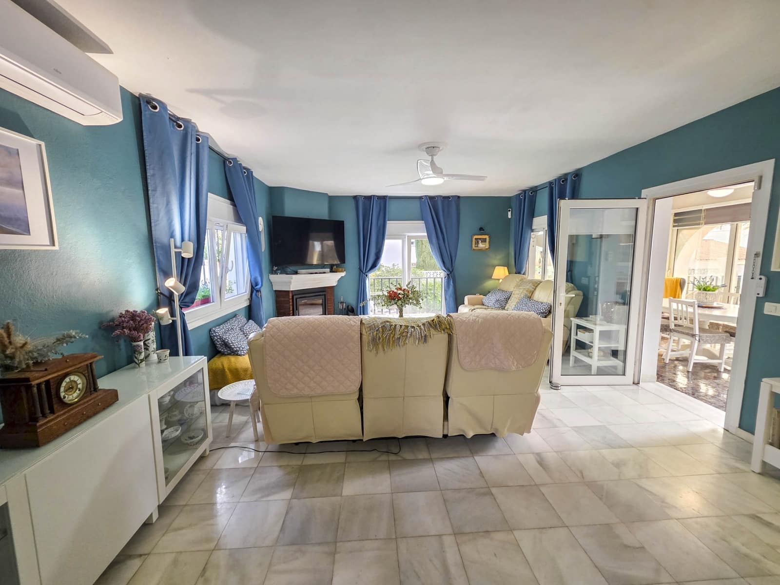 4 bedroom Villa for sale in La Duquesa / Puerto de la Duquesa with pool garage - € 860,000 (Ref: 9433268)