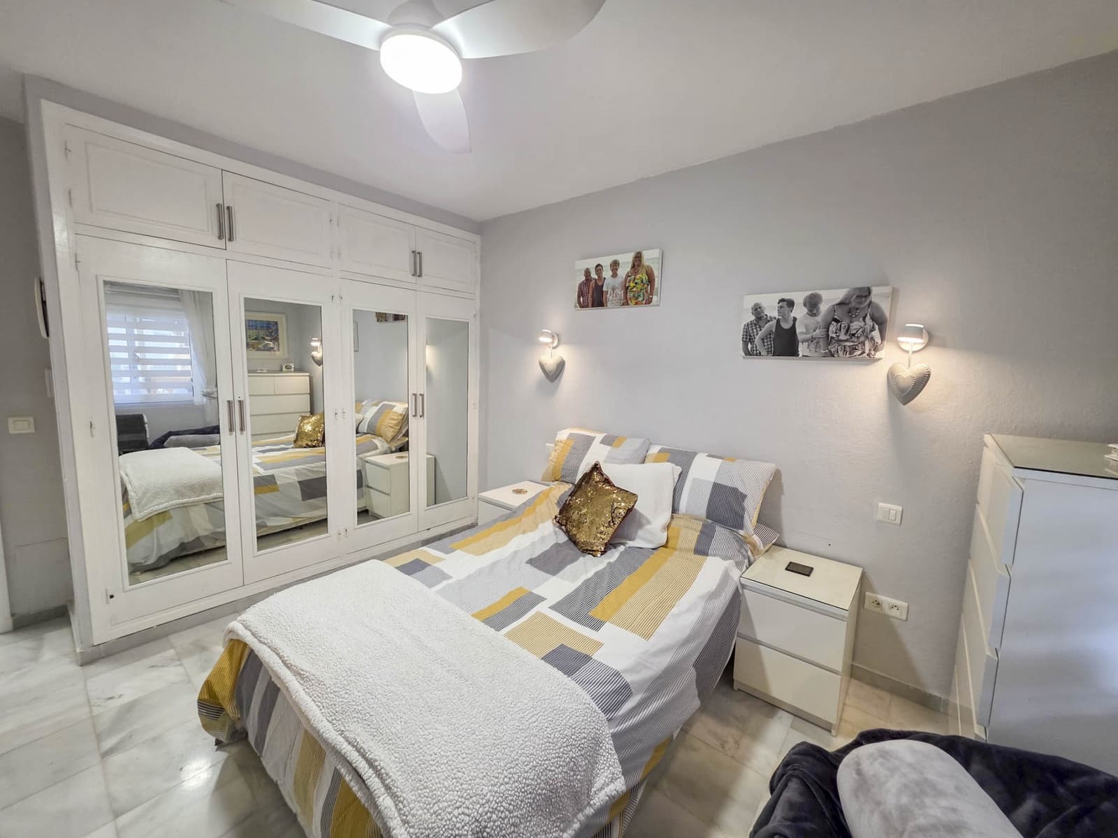 4 bedroom Villa for sale in La Duquesa / Puerto de la Duquesa with pool garage - € 860,000 (Ref: 9433268)