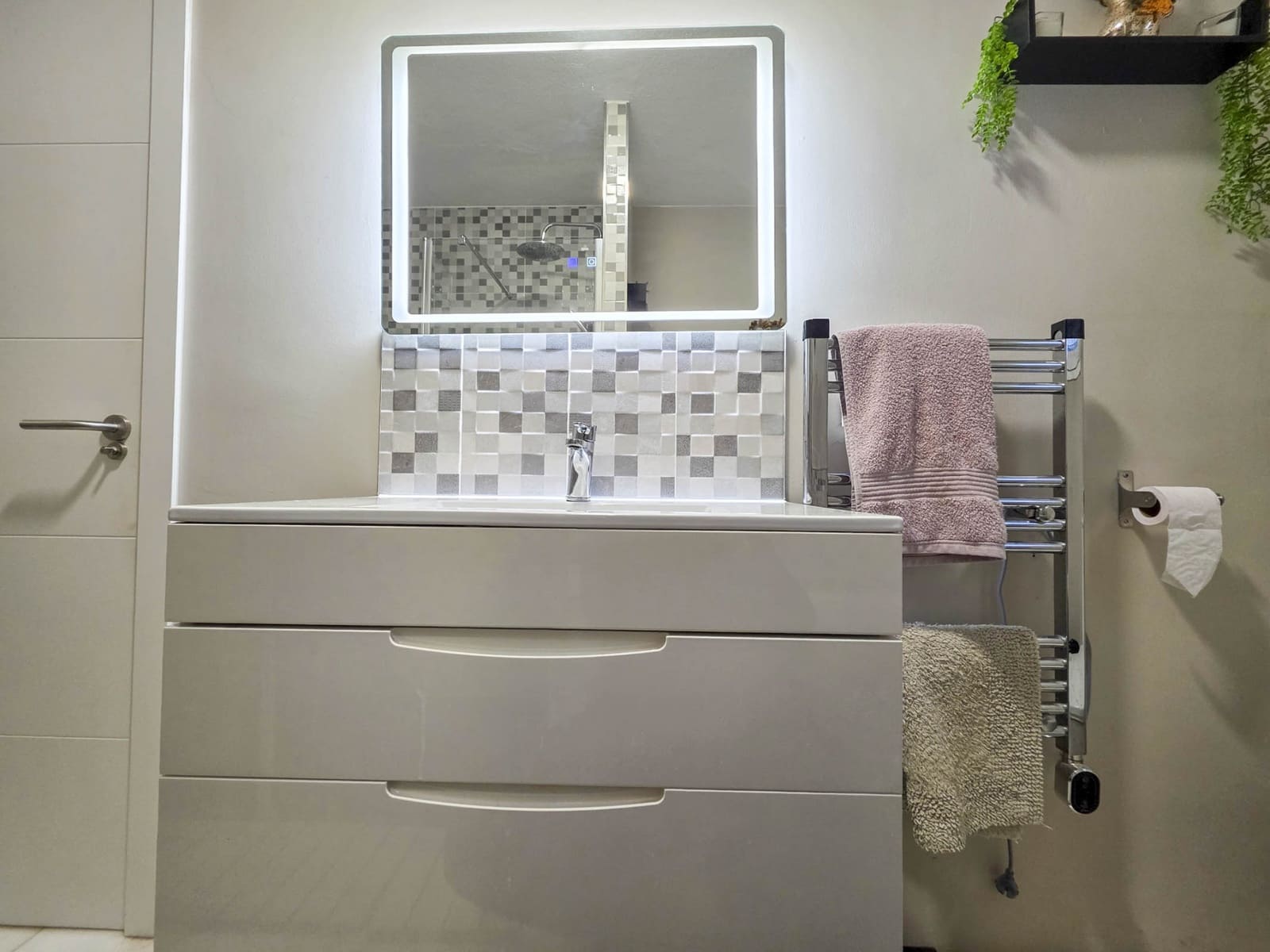 4 bedroom Villa for sale in La Duquesa / Puerto de la Duquesa with pool garage - € 860,000 (Ref: 9433268)