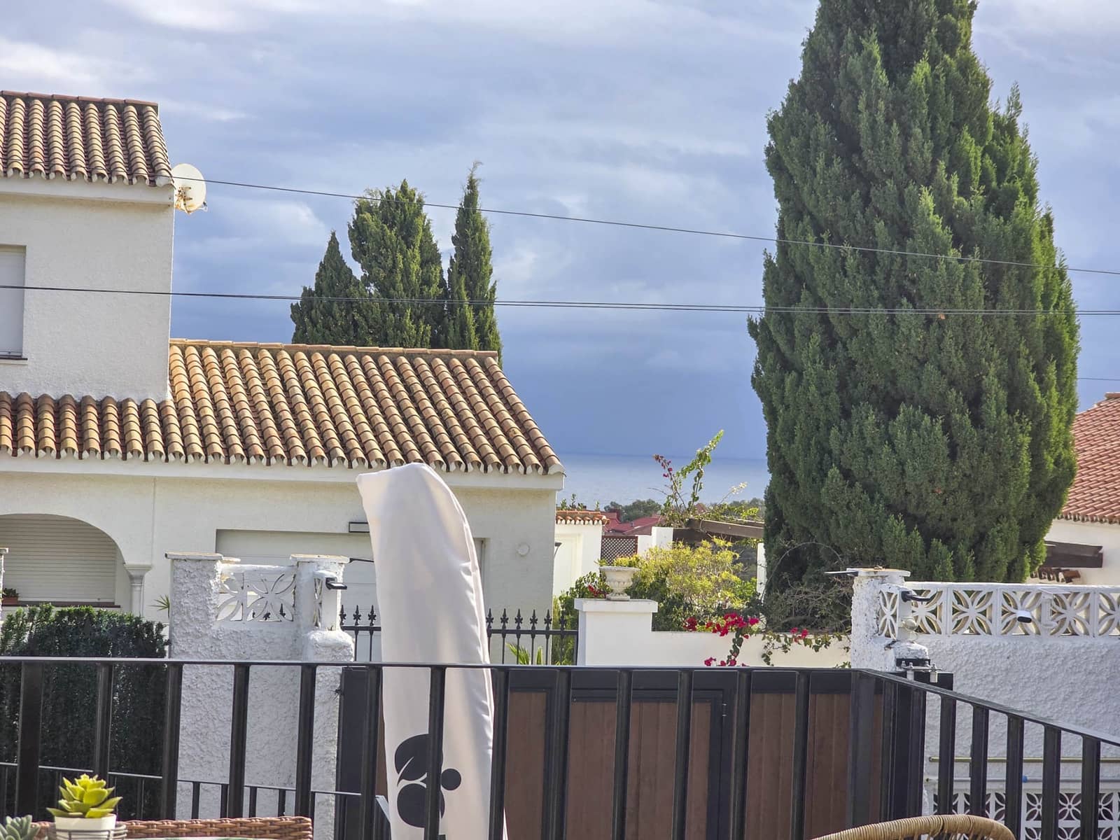 4 bedroom Villa for sale in La Duquesa / Puerto de la Duquesa with pool garage - € 860,000 (Ref: 9433268)