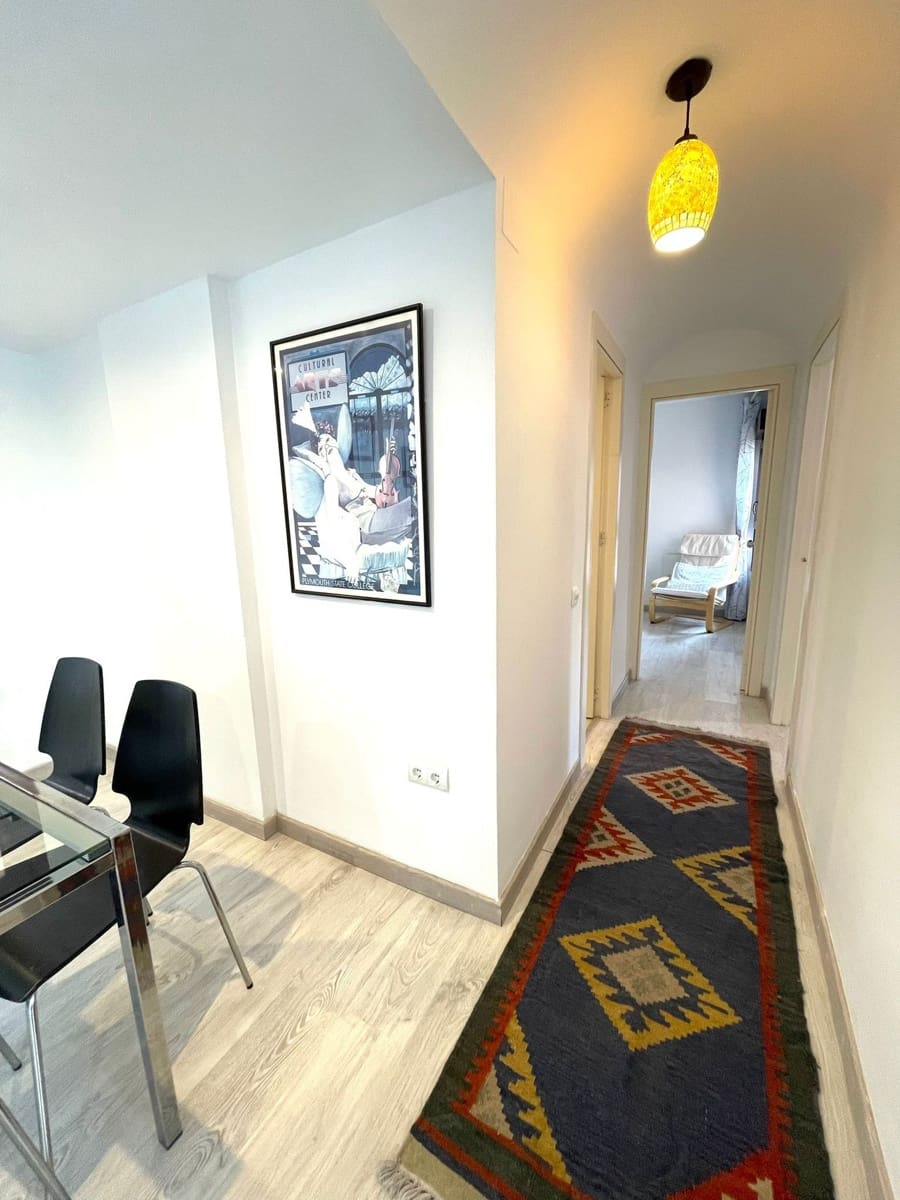 4 soveværelse Lejlighed til salg i Sotogrande med swimmingpool garage - € 489.000 (Ref: 9439666)