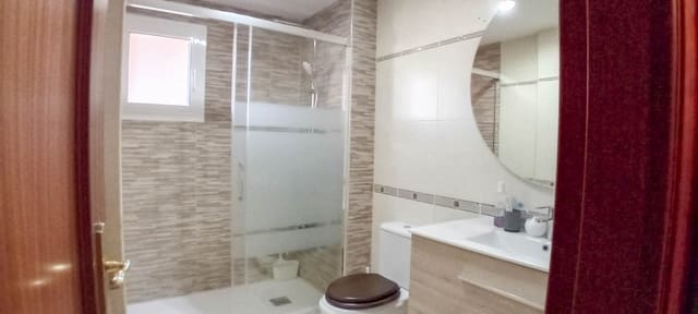 3 soverom Hus til salgs i Mijas Costa, Mijas med svømmebasseng garasje - € 439 500 (Ref: 9448557)