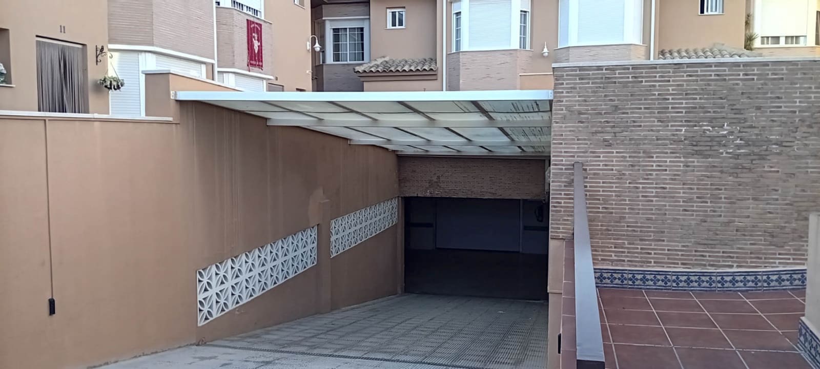 3 soverom Hus til salgs i Mijas Costa med svømmebasseng garasje - € 439 500 (Ref: 9448557)