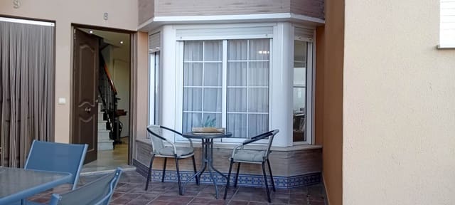 3 soverom Hus til salgs i Mijas Costa, Mijas med svømmebasseng garasje - € 439 500 (Ref: 9448557)