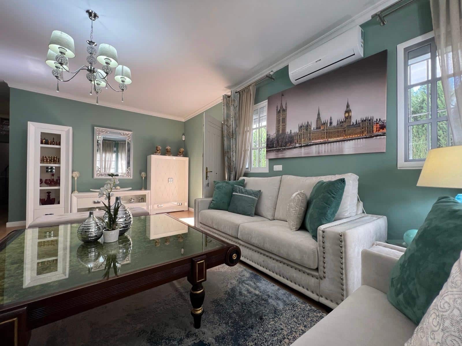 3 slaapkamer Villa te koop in Estepona met zwembad garage - € 1.150.000 (Ref: 9448669)