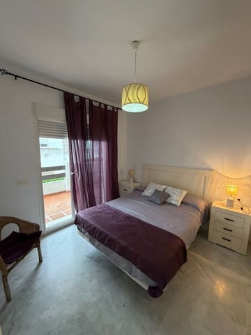 4 makuuhuone Huoneisto myytävänä paikassa Estepona mukana uima-altaan 
autotalli - 319 000 € (Ref: 9485133)