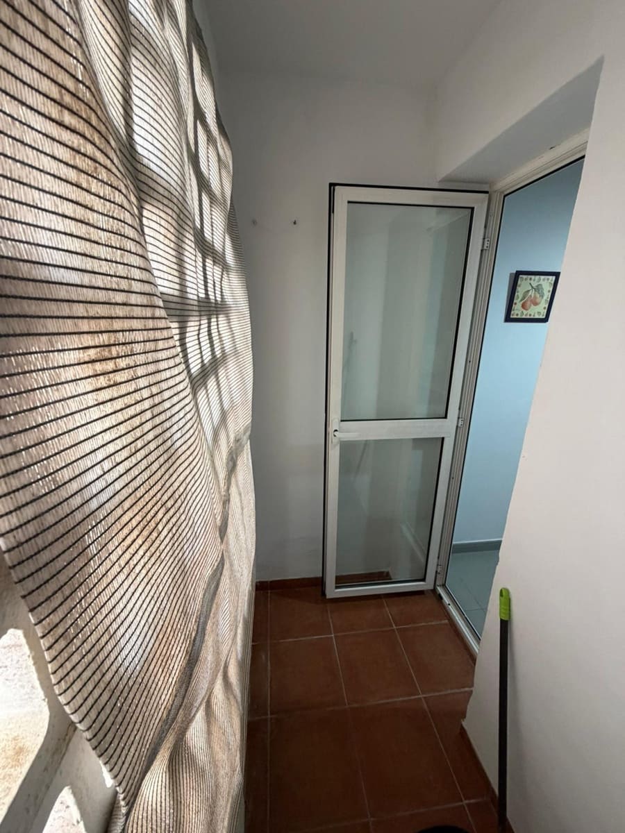 4 chambre Appartement à vendre à Estepona avec piscine garage - 319 000 € (Ref: 9485133)