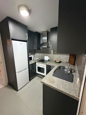 4 sypialnia Apartament na sprzedaż w Estepona z basenem garażem - 319 000 € (Ref: 9485133)