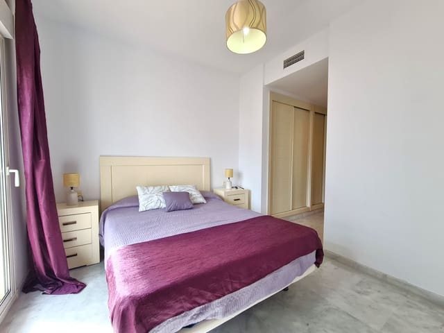 4 soverom Leilighet til salgs i Estepona med svømmebasseng garasje - € 319 000 (Ref: 9485133)