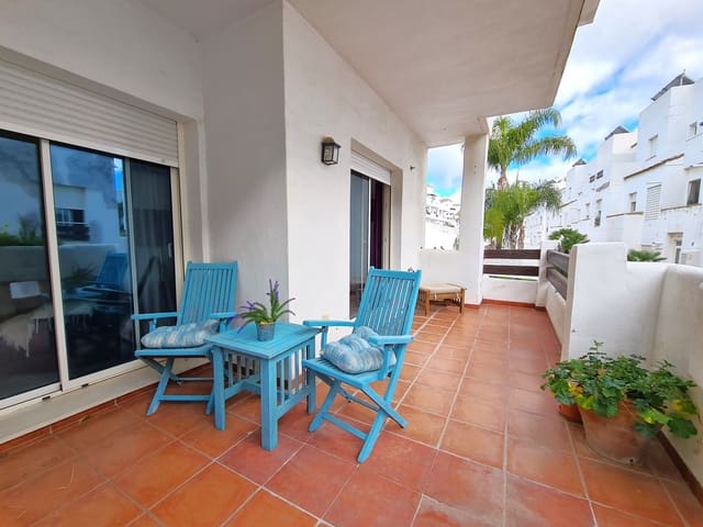 4 soverom Leilighet til salgs i Estepona med svømmebasseng garasje - € 319 000 (Ref: 9485133)