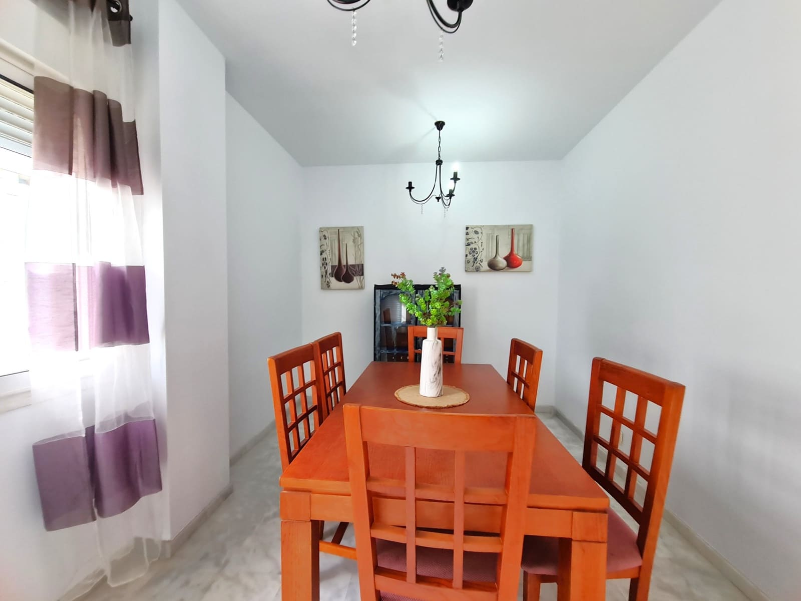 4 sovrum Lägenhet till salu i Estepona med pool garage - 319 000 € (Ref: 9485133)