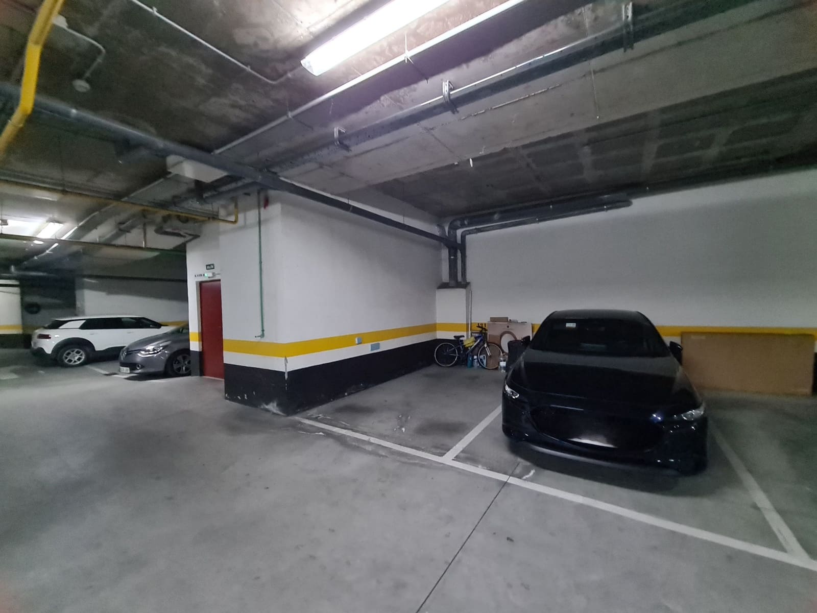 4 sovrum Lägenhet till salu i Estepona med pool garage - 319 000 € (Ref: 9485133)