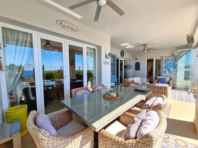 3 slaapkamer Appartement te koop in Casares met garage - € 995.000 (Ref: 9501954)