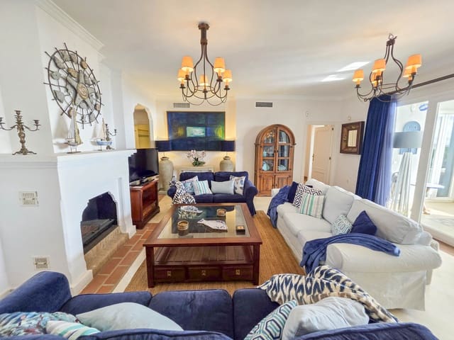 3 slaapkamer Appartement te koop in Casares met garage - € 995.000 (Ref: 9501954)