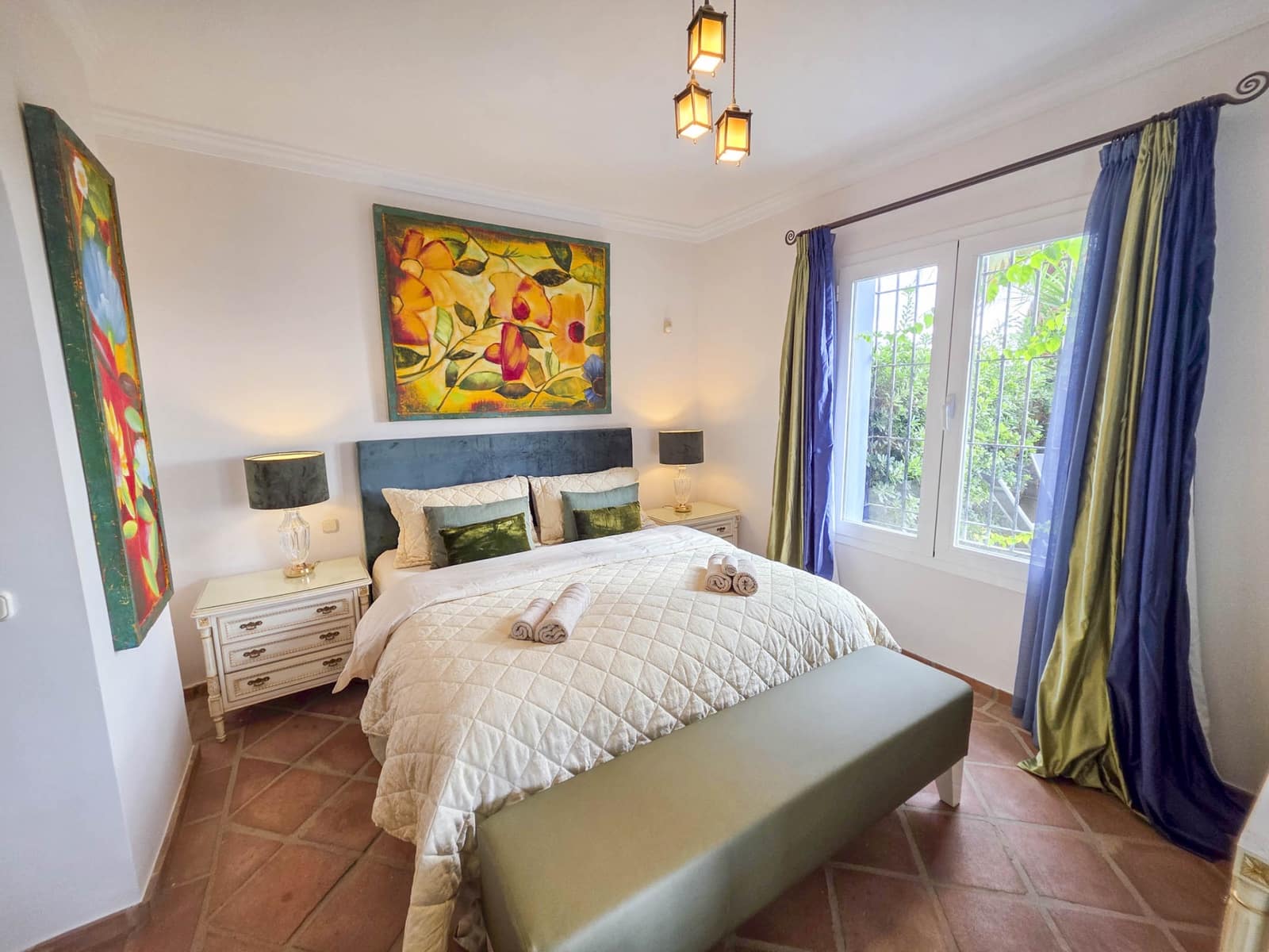 3 slaapkamer Appartement te koop in Casares met garage - € 995.000 (Ref: 9501954)
