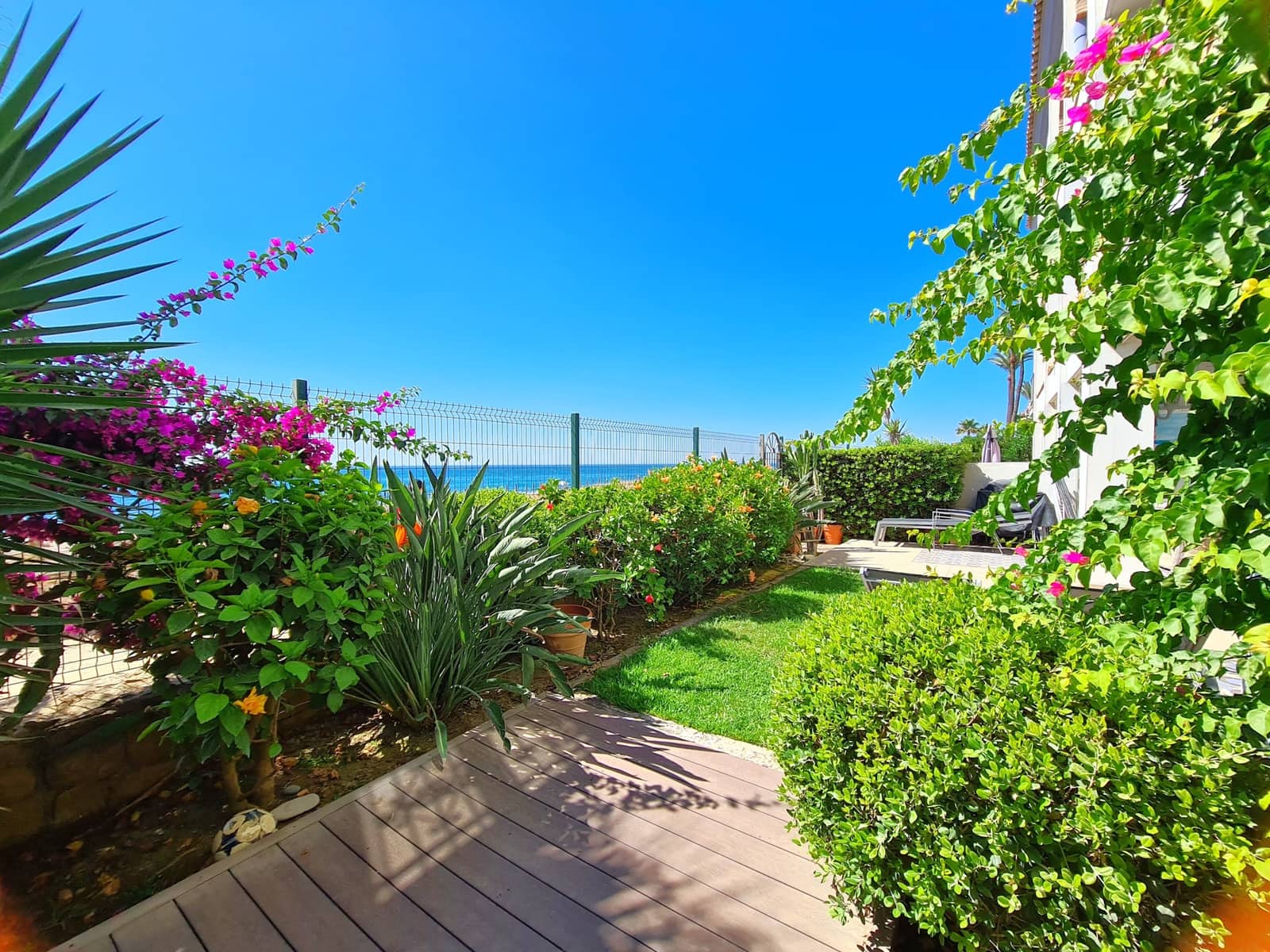 3 slaapkamer Appartement te koop in Casares met garage - € 995.000 (Ref: 9501954)